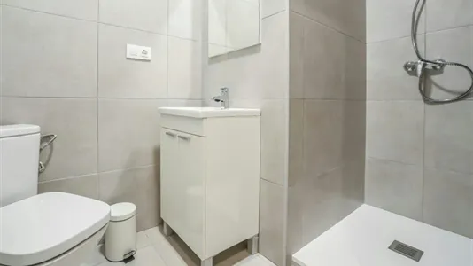 Rooms in Valencia L'Eixample - photo 10