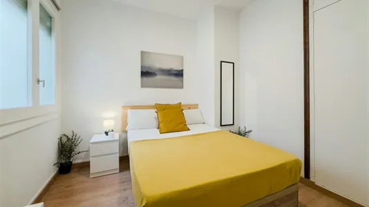 Rooms in Barcelona Eixample - photo 1