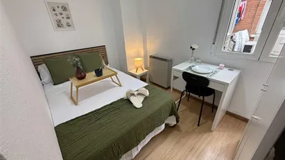 Room for rent in Alcalá de Henares, Comunidad de Madrid