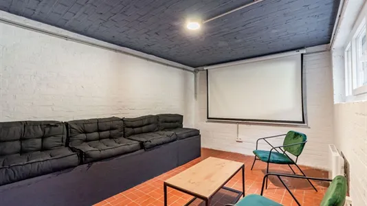 Rooms in Charleroi - photo 8