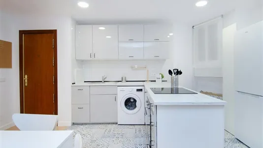 Rooms in Madrid Salamanca - photo 5