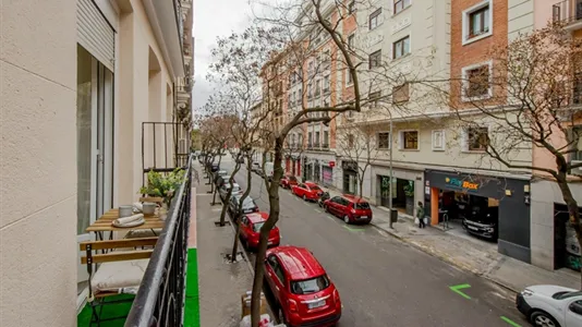 Rooms in Madrid Chamberí - photo 5