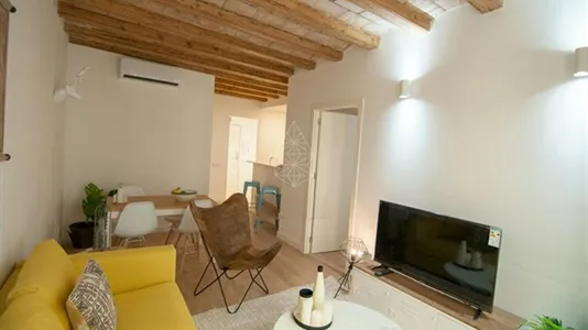 Apartments in Barcelona Ciutat Vella - photo 3