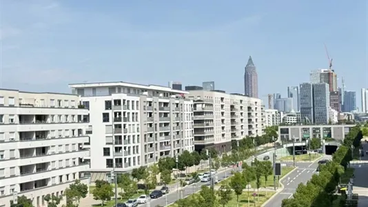 Apartments in Frankfurt - photo 9