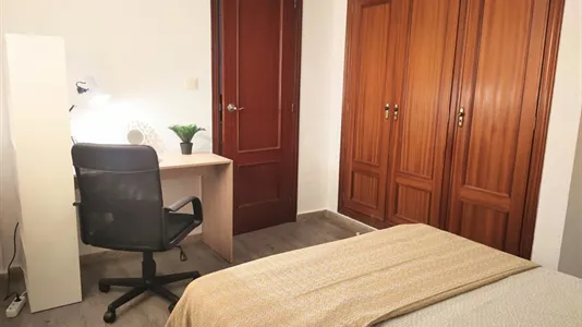 Rooms in Burjassot - photo 4