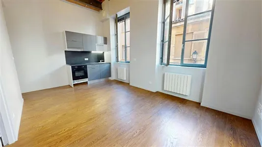 Apartments in Lyon - photo 3