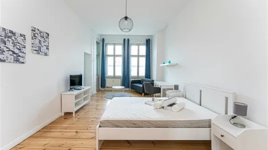 Apartments in Berlin Pankow - photo 4