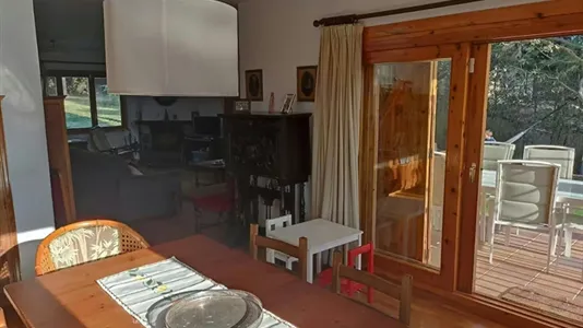 Houses in Seva - photo 9