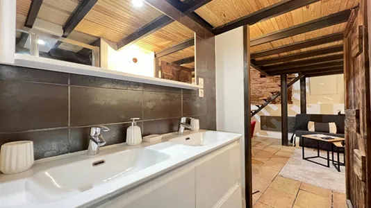 Apartments in Toulouse - photo 10