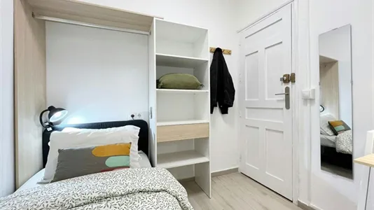 Apartments in Madrid Chamberí - photo 1