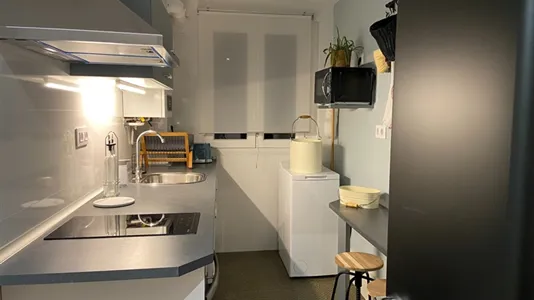 Rooms in Zaragoza - photo 7