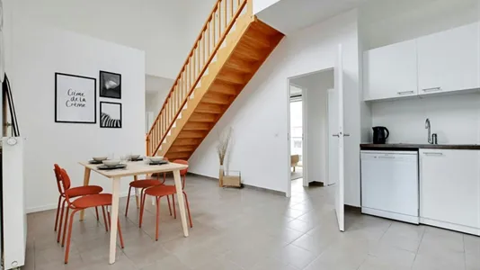 Rooms in Paris 19ème arrondissement - photo 8