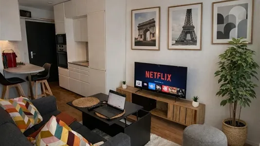 Apartments in Nanterre - photo 1