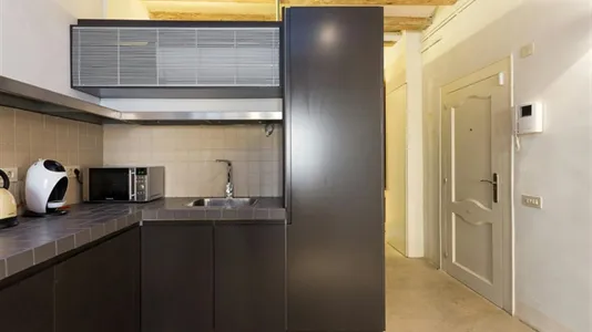 Apartments in Barcelona Ciutat Vella - photo 5