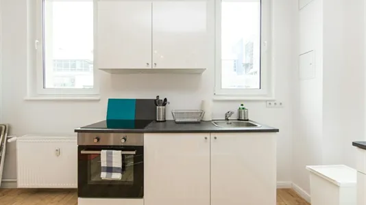 Rooms in Berlin Mitte - photo 8