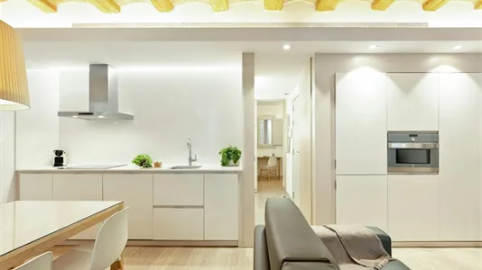 Apartments in Barcelona Ciutat Vella - photo 6