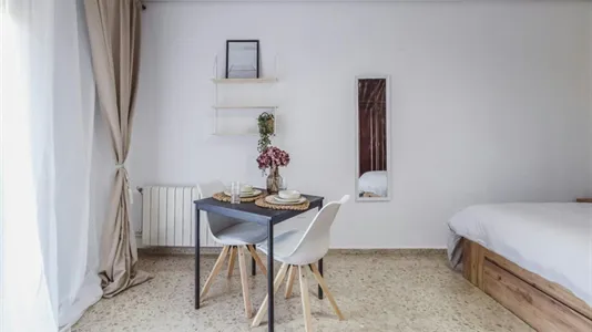 Rooms in Godelleta - photo 3