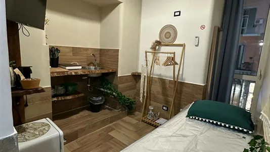 Apartments in Napoli Municipalità 4 - photo 9