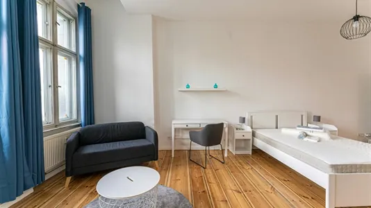 Apartments in Berlin Pankow - photo 9