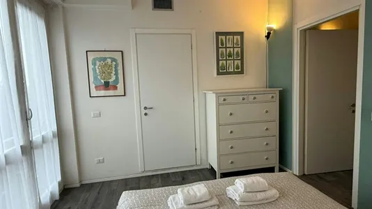 Apartments in Milano Zona 5 - Vigentino, Chiaravalle, Gratosoglio - photo 4