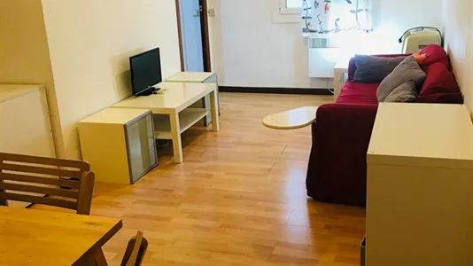 Apartments in Barcelona Eixample - photo 3