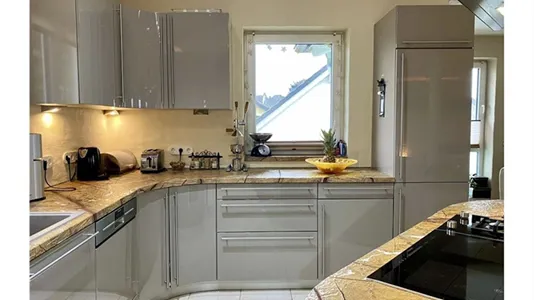 Houses in Main-Kinzig-Kreis - photo 5