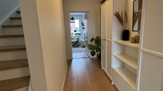 Houses in Järfälla - photo 8