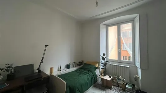 Rooms in Genoa - photo 2