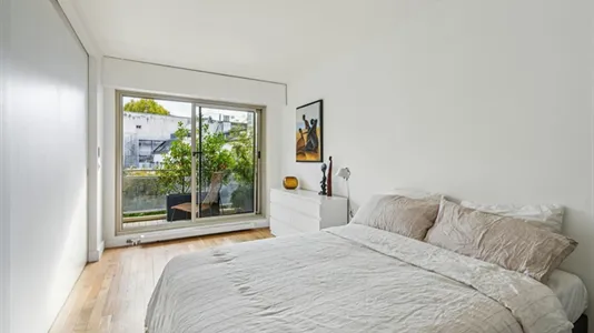 Apartments in Paris 15ème arrondissement - photo 4