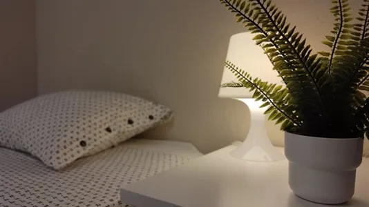 Rooms in Madrid Puente de Vallecas - photo 5