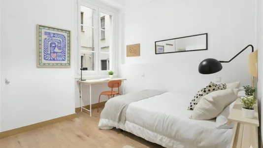 Rooms in Madrid Chamberí - photo 3
