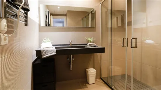 Apartments in Madrid Centro - photo 8