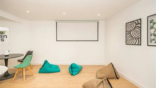 Rooms in Madrid Tetuán - photo 10