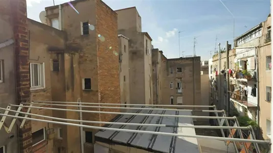 Rooms in Barcelona Ciutat Vella - photo 4