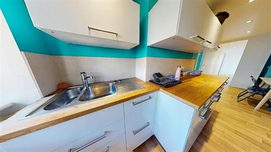 Rooms in Chambéry - photo 10