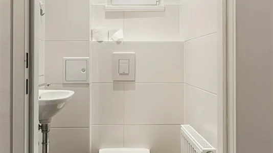 Apartments in Vienna Hernals - photo 6