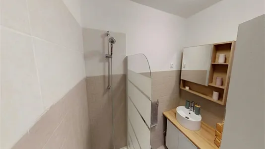 Rooms in Paris 19ème arrondissement - photo 8