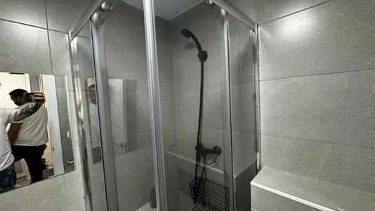 Rooms in Madrid Centro - photo 4