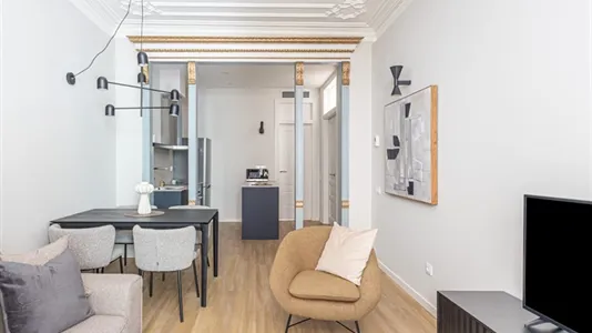 Apartments in Barcelona Ciutat Vella - photo 6