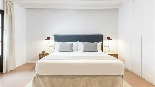 Apartments in Barcelona Ciutat Vella - photo 10