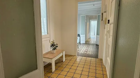 Rooms in Barcelona Ciutat Vella - photo 4