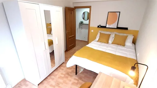Rooms in León - photo 3