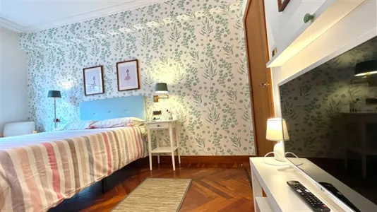 Rooms in Bilbao - photo 4
