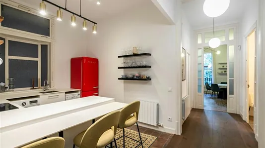 Apartments in Barcelona Eixample - photo 9