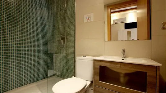 Apartments in Barcelona Ciutat Vella - photo 5