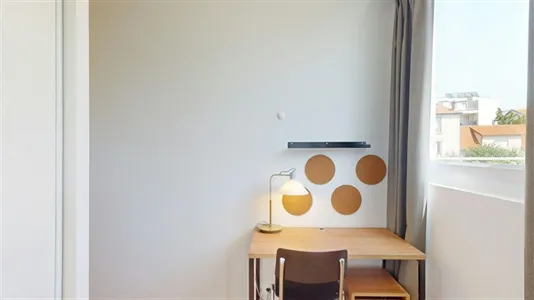 Rooms in Nanterre - photo 5