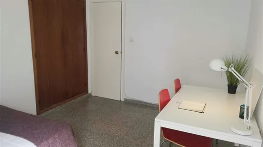 Rooms in Valencia Algirós - photo 4