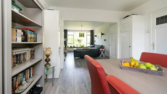 Apartments in Location is not specified - photo 8