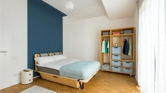 Rooms in Frankfurt Innenstadt II - photo 3