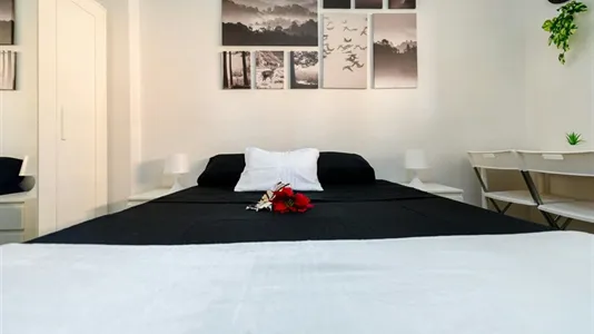 Rooms in Zaragoza - photo 4